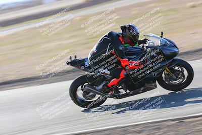 media/Feb-05-2023-Classic Track Day (Sun) [[c35aca4a42]]/Group 2/session 4 turn 4/